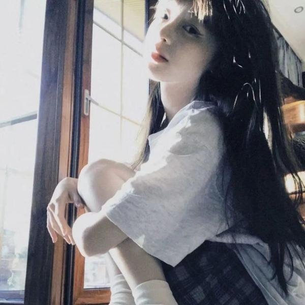 爱与希望的禁区 海报