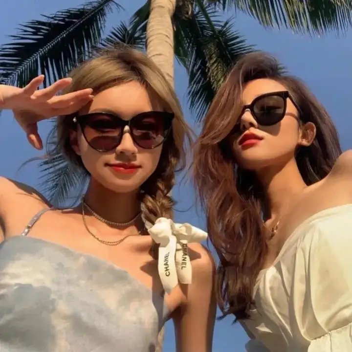 女神有点灵 海报